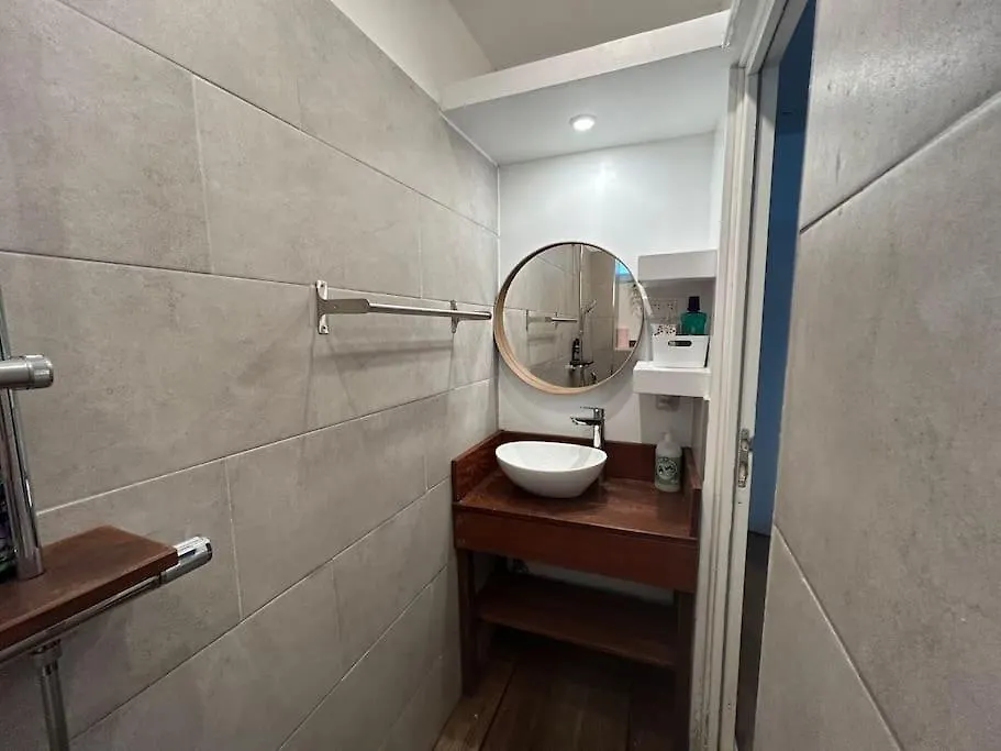 Paris 2Pieces 2 Salles De Bain 0*,  France